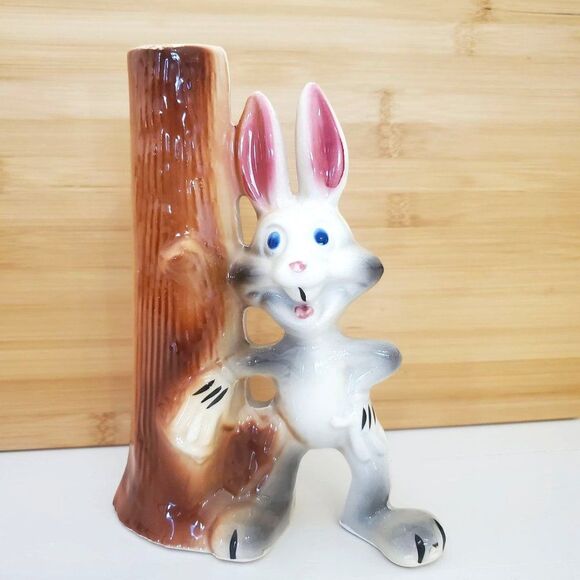 Vintage 1940s Shaw Pottery Warner Brothers BUGS BUNNY Ceramic Figurine Vase - Picture 1 of 16